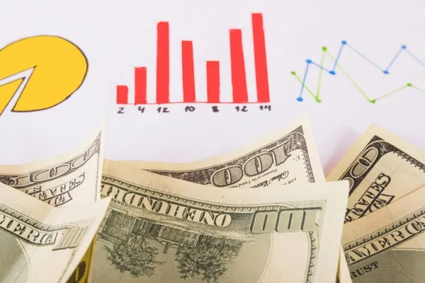 Người chơi tận hưởng vòng quay miễn phí trên J88